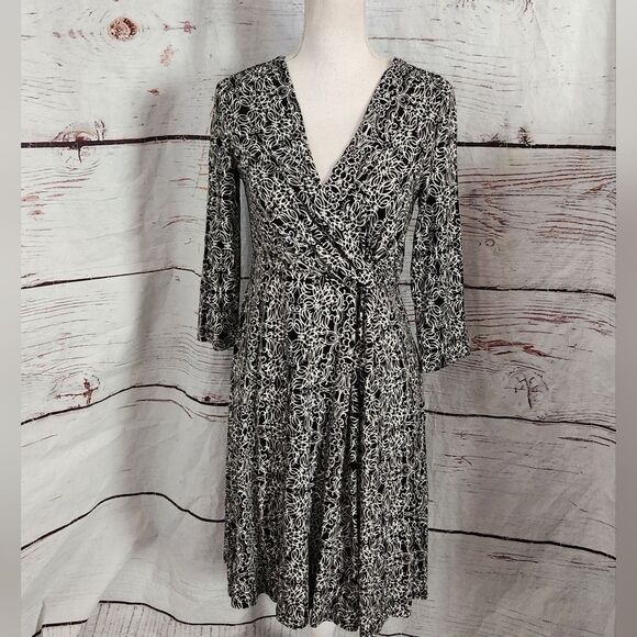 Soma Side Twist 3/4 Sleeve Dress Size Medium NWT - Picture 1 of 5
